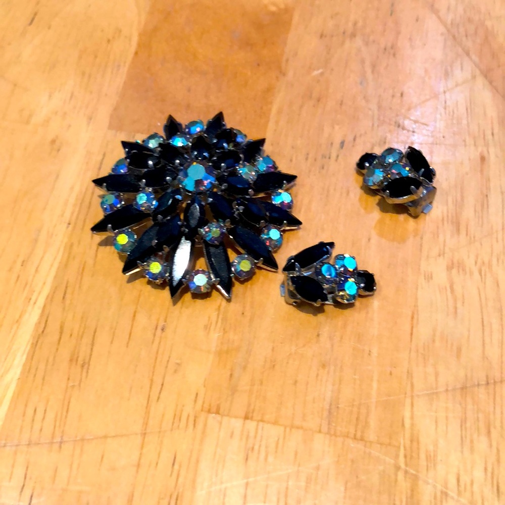 🌞 Vintage costume jewelry bundle